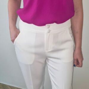 (Novo) Blusa fúcsia com babados . (Tam.G - única peça)